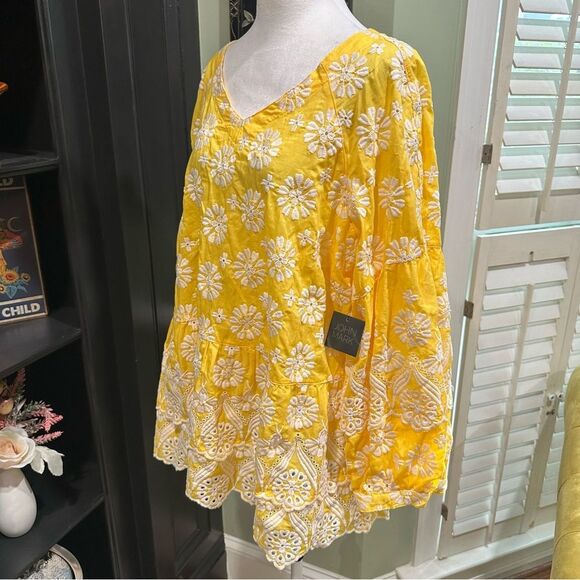 John Mark Yellow Embroidered Cotton Tunic Top – Size 1X (NWT) - Picture 10 of 13